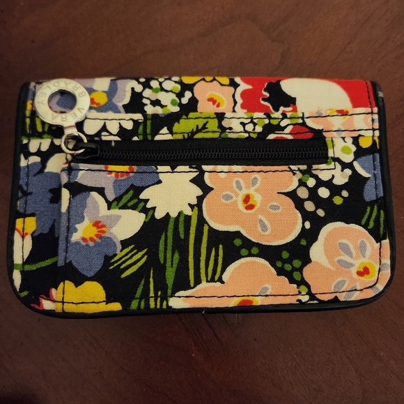 Vera Bradley Retired Poppy Fields Snap Wallet - Picture 2 of 3